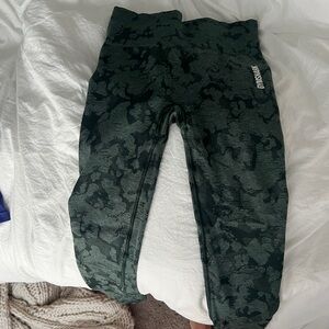 gymshark adapt camo leggings